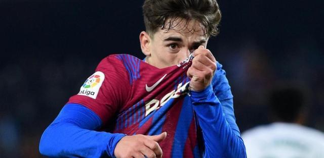 开云娱乐-还不和加维续约，巴萨到底在拖什么？